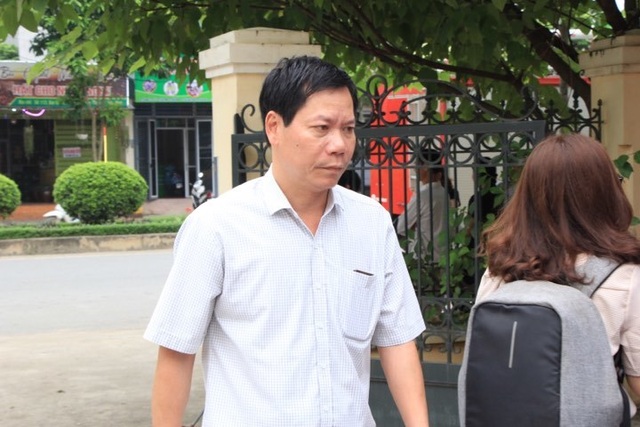 Hoãn phiên xử phúc thẩm bác sỹ Hoàng Công Lương - 2 Hoãn phiên xử phúc thẩm bác sỹ Hoàng Công Lương - 2