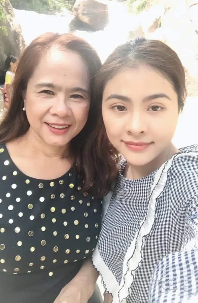 Sao Việt khoe ảnh và trải lòng trong Ngày của Mẹ - 1 Sao Việt khoe ảnh và trải lòng trong Ngày của Mẹ - 1