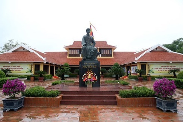 Đầu tư hơn 60 tỷ đồng trùng tu Khu lưu niệm Đại thi hào Nguyễn Du - 1 Đầu tư hơn 60 tỷ đồng trùng tu Khu lưu niệm Đại thi hào Nguyễn Du - 1