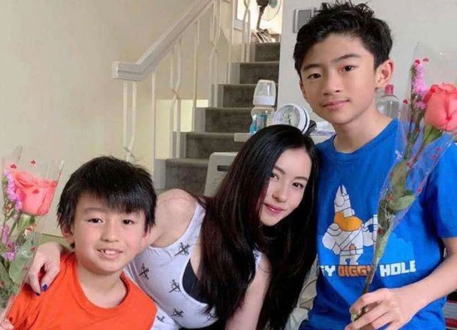 Trương Bá Chi vẫn được bố chồng cũ quý mến, hỗ trợ tài chính - 6 Trương Bá Chi vẫn được bố chồng cũ quý mến, hỗ trợ tài chính - 6