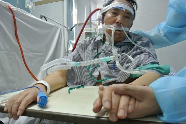 Người lính Trường Sơn mắc cúm A/H1N1 được bạn đọc Dân trí giúp đỡ hơn 60 triệu đồng - 1