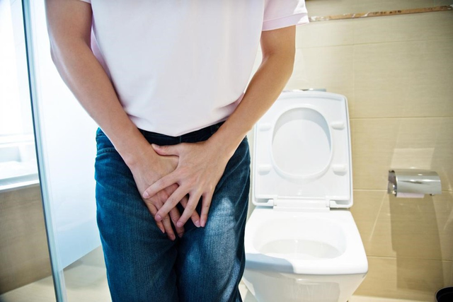 Căn bệnh khó nói mang tên mót tiểu nhiều lần trong ngày - 1 Căn bệnh khó nói mang tên mót tiểu nhiều lần trong ngày - 1