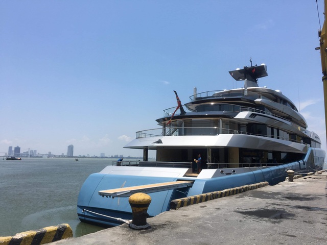Du thuyền triệu đô của tỷ phú Anh đang ở Đà Nẵng - 3