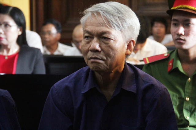 Nguyên giám đốc ngân hàng làm mất” hàng chục tỉ đồng - 1 Nguyên giám đốc ngân hàng làm mất” hàng chục tỉ đồng - 1