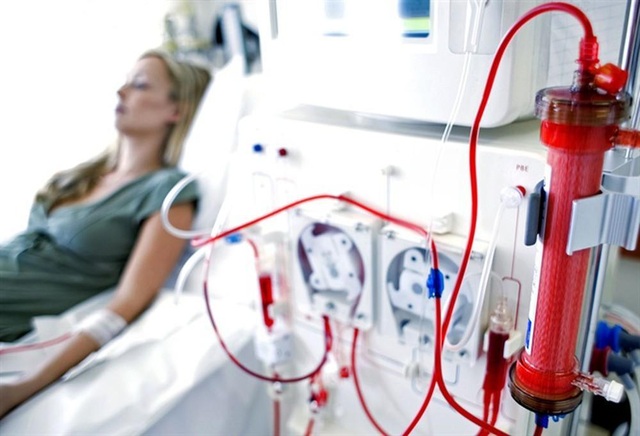 Chức năng lọc máu của thận bị suy giảm ở giai đoạn 4 bao nhiêu phần trăm?
