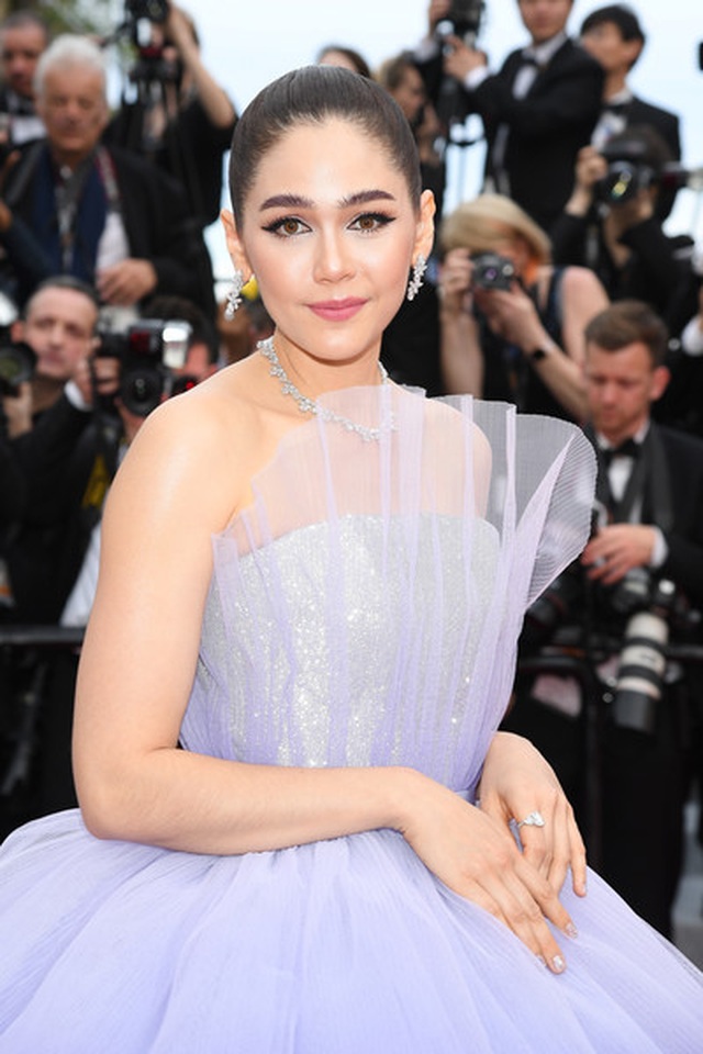 Kiều nữ hàng hiệu nổi tiếng Thái Lan Araya Hargate hút hồn tại Cannes - 6 Kiều nữ hàng hiệu nổi tiếng Thái Lan Araya Hargate hút hồn tại Cannes - 6