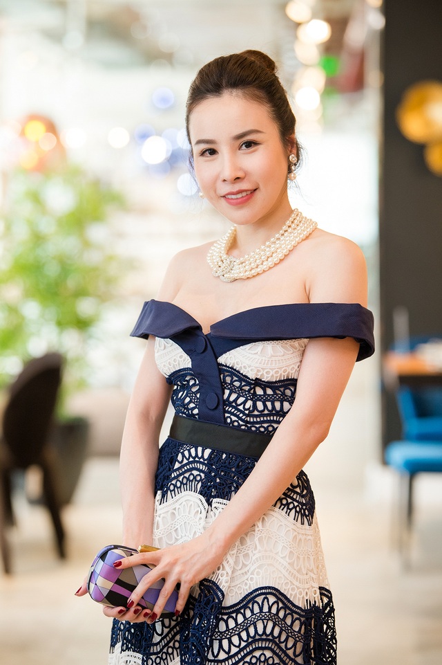 “Cá sấu chúa” Quỳnh Nga rạng rỡ nghe Thanh Lam, Tùng Dương hát sau chuyện buồn đời tư - 18 “Cá sấu chúa” Quỳnh Nga rạng rỡ nghe Thanh Lam, Tùng Dương hát sau chuyện buồn đời tư - 18
