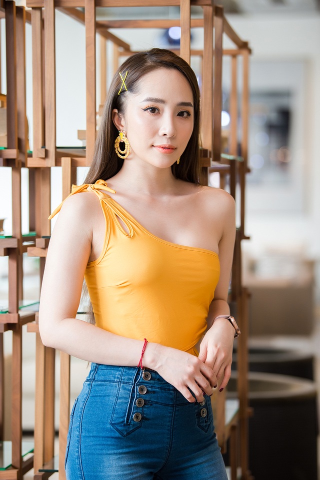 “Cá sấu chúa” Quỳnh Nga rạng rỡ nghe Thanh Lam, Tùng Dương hát sau chuyện buồn đời tư - 4 “Cá sấu chúa” Quỳnh Nga rạng rỡ nghe Thanh Lam, Tùng Dương hát sau chuyện buồn đời tư - 4