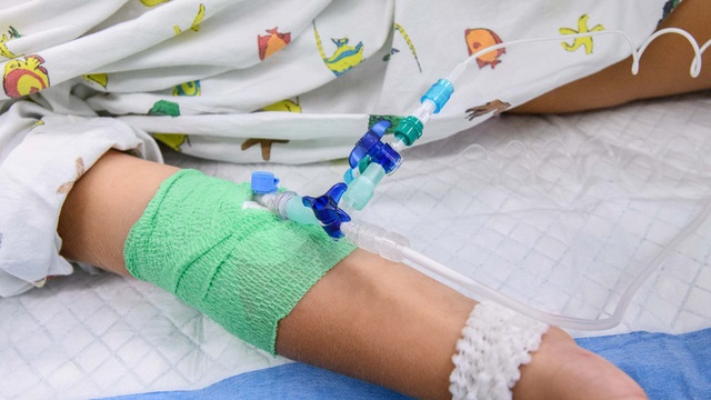 Bác sĩ Pháp bị nghi đầu độc 50 bệnh nhân để gây ấn tượng với đồng nghiệp - 1 Bác sĩ Pháp bị nghi đầu độc 50 bệnh nhân để gây ấn tượng với đồng nghiệp - 1