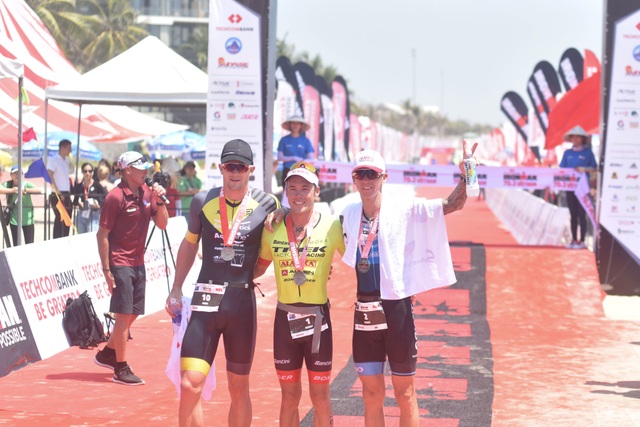 Ấn tượng cuộc tranh tài của các VĐV nước chủ nhà tại Techcombank Ironman 70.3 vô địch Châu Á Thái Bình Dương - 4 Ấn tượng cuộc tranh tài của các VĐV nước chủ nhà tại Techcombank Ironman 70.3 vô địch Châu Á Thái Bình Dương - 4
