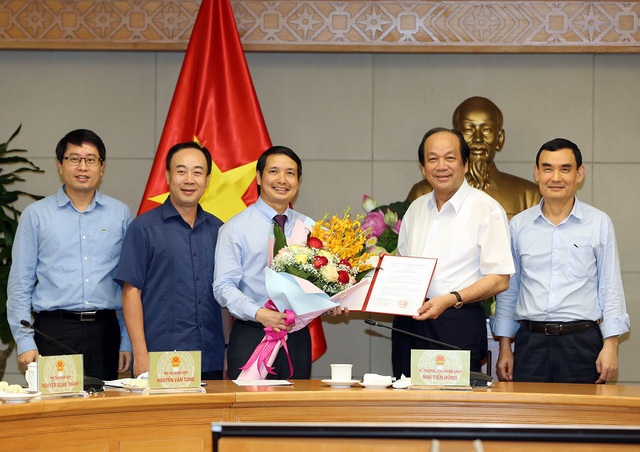 Thủ tướng bổ nhiệm Trợ lý cho Phó Thủ tướng Vương Đình Huệ - 1 Thủ tướng bổ nhiệm Trợ lý cho Phó Thủ tướng Vương Đình Huệ - 1