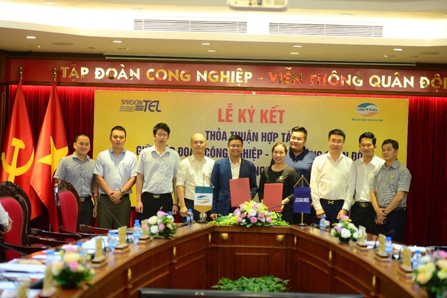 Viettel và Saigontel hợp tác xây dựng khu công nghiệp thông minh kiểu mẫu - 1 Viettel và Saigontel hợp tác xây dựng khu công nghiệp thông minh kiểu mẫu - 1