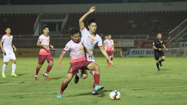 Quế Ngọc Hải mắc sai lầm, Viettel thua đậm Sài Gòn FC - 3 Quế Ngọc Hải mắc sai lầm, Viettel thua đậm Sài Gòn FC - 3