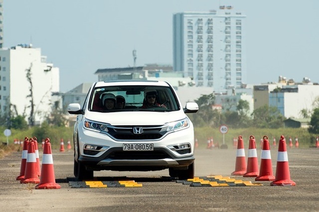 Honda gia tăng tính cạnh tranh cho City và CR-V - 1