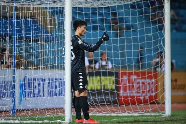 Thủ môn Bùi Tiến Dũng không chắc suất chính thức ở U23 Việt Nam - 1