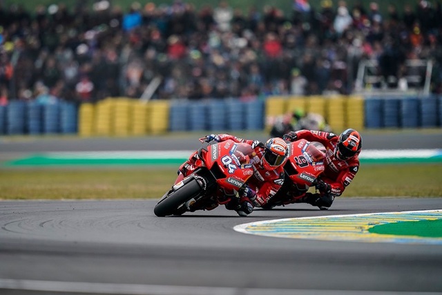 Chặng 5 MotoGP: Marc Marquez thắng nhẹ nhàng tại Le Mans - 5