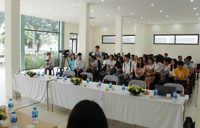 Bản lĩnh của mỗi người không nằm ở chén rượu - 2 Bản lĩnh của mỗi người không nằm ở chén rượu - 2
