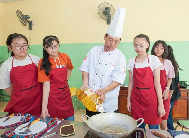 Tại sao học sinh không chọn vào đại học? - 1 Tại sao học sinh không chọn vào đại học? - 1
