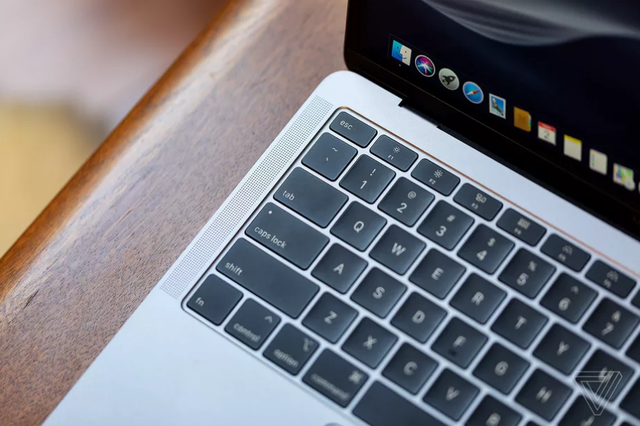 Apple tiếp tục thay miễn phí bàn phím 