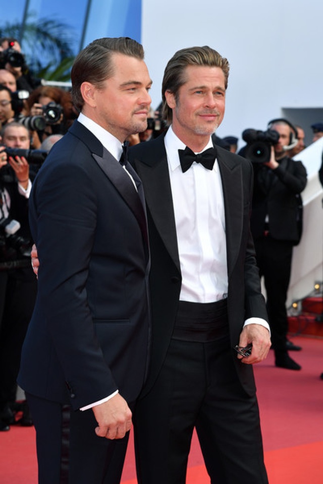Brad Pitt lịch lãm bên Leonardo DiCaprio - 3 Brad Pitt lịch lãm bên Leonardo DiCaprio - 3