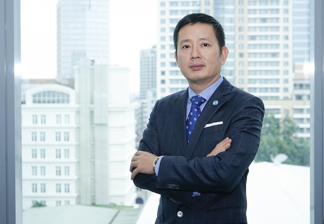 Bất ngờ về nhân sự chủ chốt tại Eximbank: Ông Cao Xuân Ninh làm Chủ tịch HĐQT - 2 Bất ngờ về nhân sự chủ chốt tại Eximbank: Ông Cao Xuân Ninh làm Chủ tịch HĐQT - 2