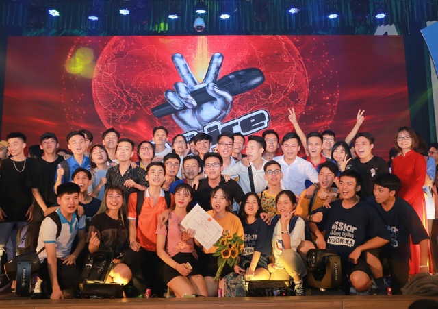 Nữ sinh Công nghệ thông tin đăng quang “Giọng hát hay sinh viên HaUI 2019” - 10 Nữ sinh Công nghệ thông tin đăng quang “Giọng hát hay sinh viên HaUI 2019” - 10