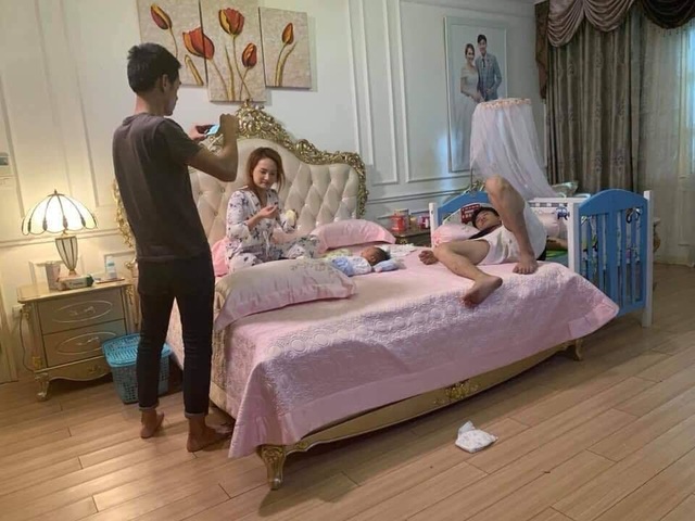 Cư dân mạng xôn xao cái kết chuyện tình Thư - Vũ “Về nhà đi con” - 5 Cư dân mạng xôn xao cái kết chuyện tình Thư - Vũ “Về nhà đi con” - 5