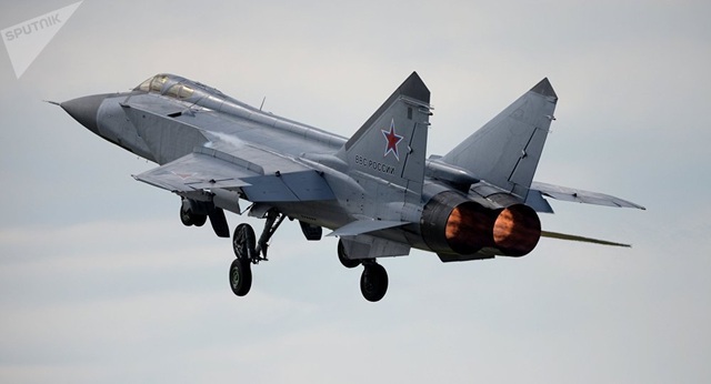 “Sát thủ đánh chặn” MiG-31 của Nga bay vượt độ cao Armstrong - 1 “Sát thủ đánh chặn” MiG-31 của Nga bay vượt độ cao Armstrong - 1