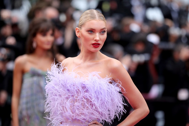 Elsa Hosk rực rỡ với váy tím - 3 Elsa Hosk rực rỡ với váy tím - 3