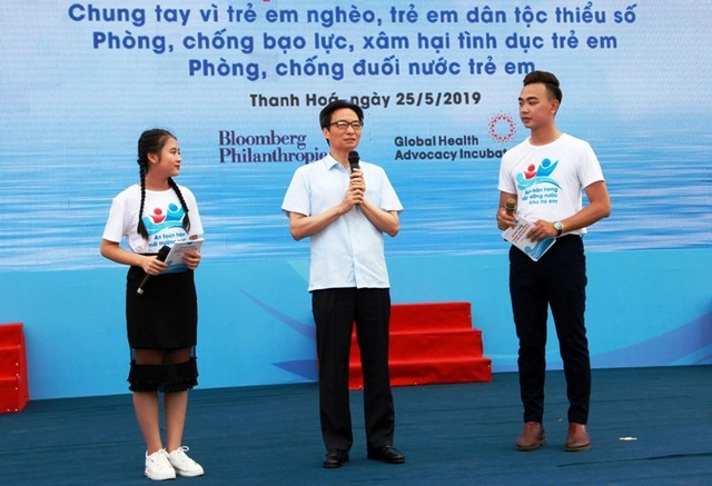 Phó Thủ tướng: Còn không ít trẻ bị bạo hành, bị bóc lột sức lao động và tình dục - 1 Phó Thủ tướng: Còn không ít trẻ bị bạo hành, bị bóc lột sức lao động và tình dục - 1