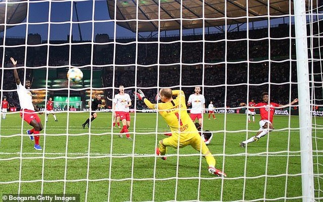Lewandowski lập cú đúp, Bayern Munich hoàn tất cú đúp giải quốc nội - 5 Lewandowski lập cú đúp, Bayern Munich hoàn tất cú đúp giải quốc nội - 5