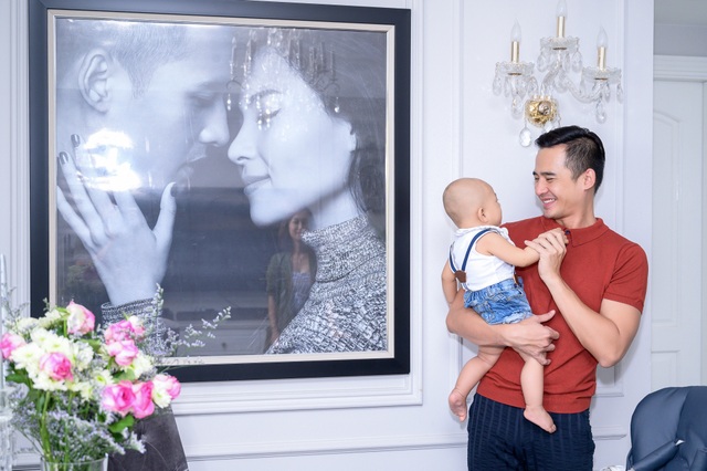 Thăm tổ ấm của cặp vợ chồng ngôn tình đáng ghen tị nhất nhì showbiz Việt - 4 Thăm tổ ấm của cặp vợ chồng ngôn tình đáng ghen tị nhất nhì showbiz Việt - 4