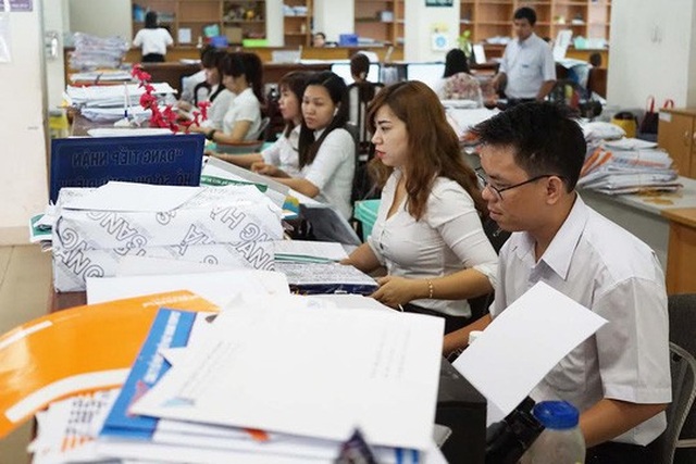 Đánh giá cán bộ, công - viên chức: Những con số mang tính… hình thức - 1 Đánh giá cán bộ, công - viên chức: Những con số mang tính… hình thức - 1
