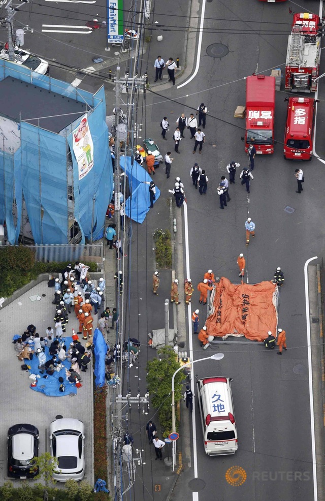 Tấn công bằng dao kinh hoàng gần Tokyo, 2 người chết, 17 người bị thương