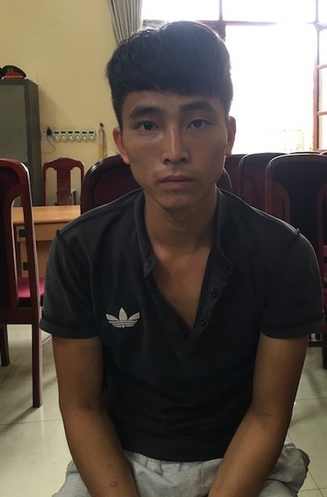 Kết đắng của nhóm côn đồ nổi máu “yêng hùng” tấn công tổ CSGT trên Quốc lộ 1A - 2 Kết đắng của nhóm côn đồ nổi máu “yêng hùng” tấn công tổ CSGT trên Quốc lộ 1A - 2