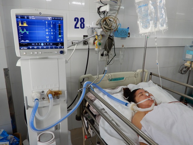 Xúc động người mẹ chồng vượt trăm cây số đóng viện phí chăm nàng dâu - 3 Xúc động người mẹ chồng vượt trăm cây số đóng viện phí chăm nàng dâu - 3