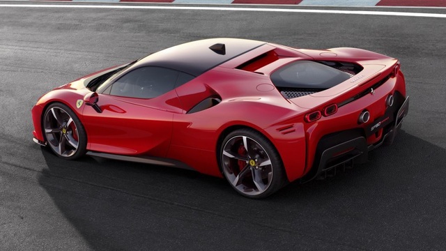 Siêu xe SF90 Stradale - Cực phẩm mới từ Ferrari - 3