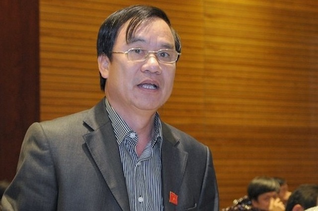 Đại biểu kiến nghị sớm tính giải pháp huy động vàng, USD trong dân - 1 Đại biểu kiến nghị sớm tính giải pháp huy động vàng, USD trong dân - 1
