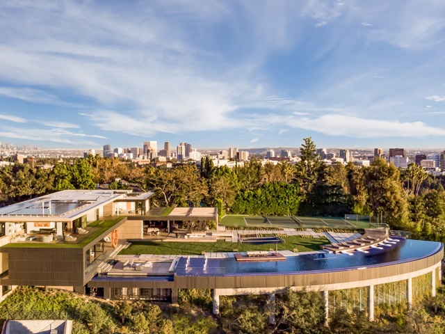 Bên trong biệt thự xa hoa mới mua đắt giá nhất Los Angeles của tỷ phú giấu tên người Ả Rập - 2 Bên trong biệt thự xa hoa mới mua đắt giá nhất Los Angeles của tỷ phú giấu tên người Ả Rập - 2