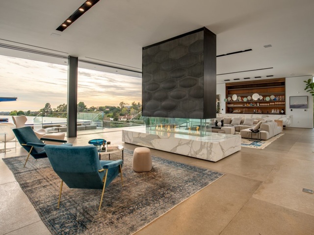 Bên trong biệt thự xa hoa mới mua đắt giá nhất Los Angeles của tỷ phú giấu tên người Ả Rập - 4 Bên trong biệt thự xa hoa mới mua đắt giá nhất Los Angeles của tỷ phú giấu tên người Ả Rập - 4