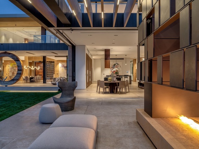 Bên trong biệt thự xa hoa mới mua đắt giá nhất Los Angeles của tỷ phú giấu tên người Ả Rập - 5 Bên trong biệt thự xa hoa mới mua đắt giá nhất Los Angeles của tỷ phú giấu tên người Ả Rập - 5