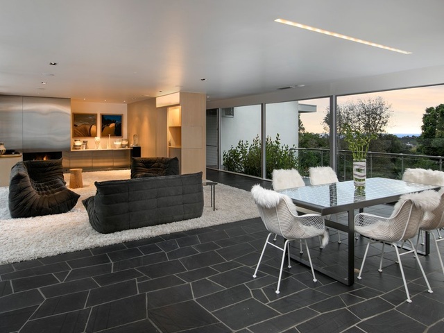 Bên trong biệt thự xa hoa mới mua đắt giá nhất Los Angeles của tỷ phú giấu tên người Ả Rập - 8 Bên trong biệt thự xa hoa mới mua đắt giá nhất Los Angeles của tỷ phú giấu tên người Ả Rập - 8