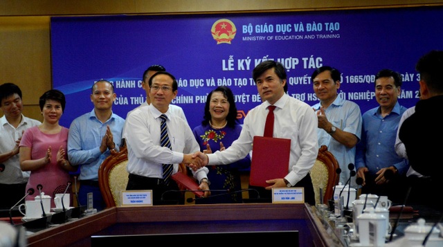 Bộ GDĐT ký kết hợp tác hỗ trợ học sinh, sinh viên khởi nghiệp - 2 Bộ GDĐT ký kết hợp tác hỗ trợ học sinh, sinh viên khởi nghiệp - 2