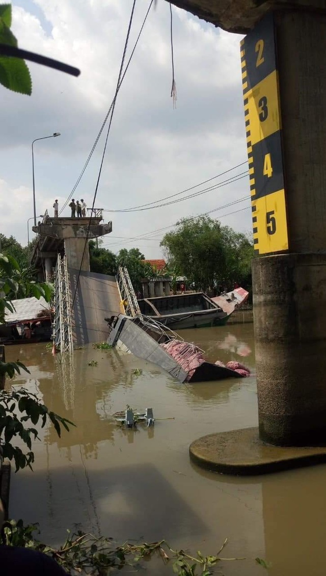 Bộ GTVT gửi công văn khẩn khắc phục sự cố sập cầu ở Đồng Tháp - 3 Bộ GTVT gửi công văn khẩn khắc phục sự cố sập cầu ở Đồng Tháp - 3