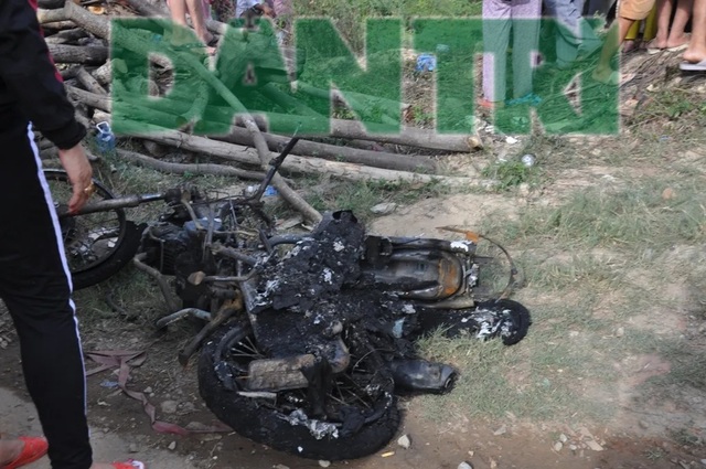 Tai nạn khủng khiếp trên quốc lộ, 1 phụ nữ chết cháy do xe đầu kéo cuốn dưới gầm - 3 Tai nạn khủng khiếp trên quốc lộ, 1 phụ nữ chết cháy do xe đầu kéo cuốn dưới gầm - 3
