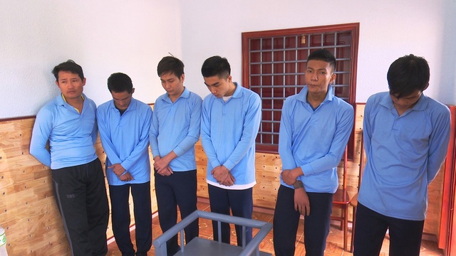 Khởi tố phó phòng Ban Tuyên giáo tỉnh ủy Đắk Lắk tham gia đánh bạc - 1 Khởi tố phó phòng Ban Tuyên giáo tỉnh ủy Đắk Lắk tham gia đánh bạc - 1