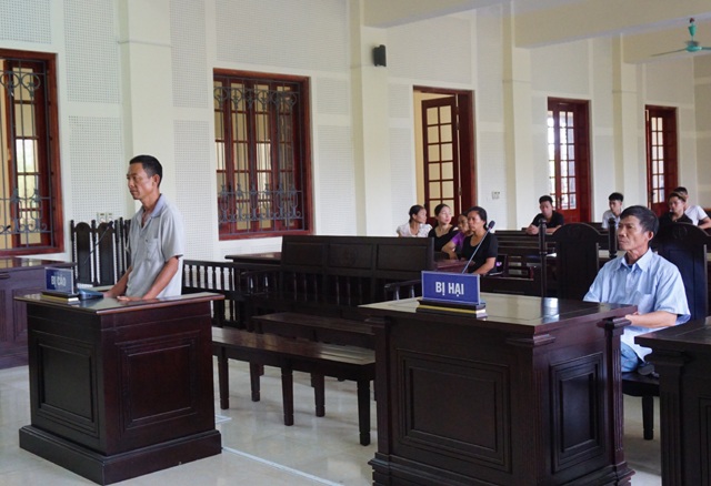 “Xới” lại vụ việc từ 7 năm trước, dượng rể cháu vợ lôi nhau ra tòa - 1 “Xới” lại vụ việc từ 7 năm trước, dượng rể cháu vợ lôi nhau ra tòa - 1