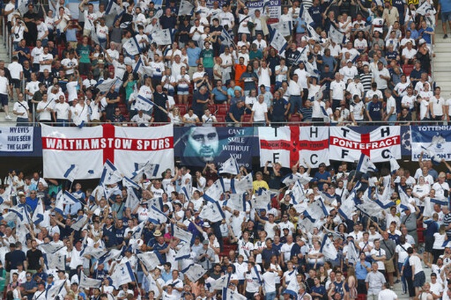 Nhìn lại chiến thắng ngọt ngào của Liverpool trước Tottenham - 3 Nhìn lại chiến thắng ngọt ngào của Liverpool trước Tottenham - 3