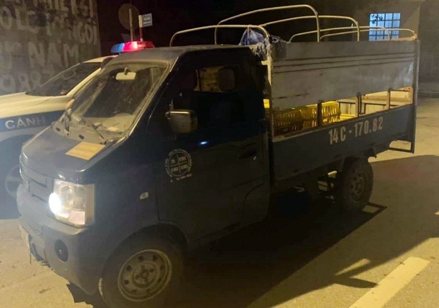 Trộm xe ô tô bị bắt lại sau chưa đầy 30 phút - 2 Trộm xe ô tô bị bắt lại sau chưa đầy 30 phút - 2