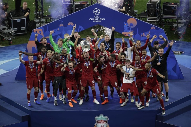 Khoảnh khắc hạnh phúc của Liverpool cùng danh hiệu vô địch Champions League - 9 Khoảnh khắc hạnh phúc của Liverpool cùng danh hiệu vô địch Champions League - 9